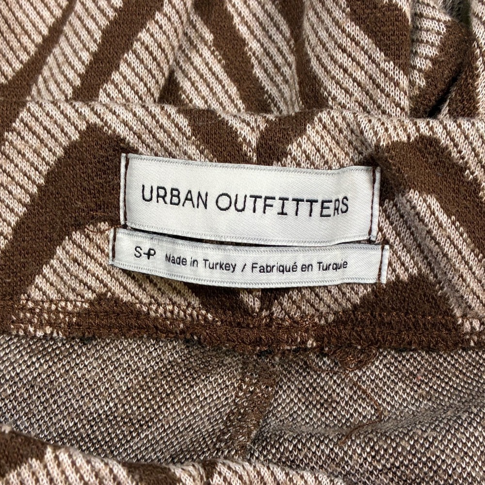 EUC Urban Outfitters Brown White Retro Print Wide Leg Flare Pants Women's Size S - Picture 3 of 7
